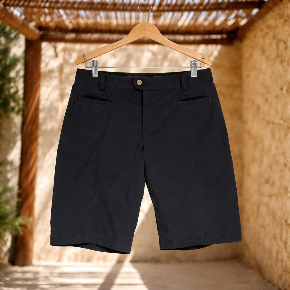 Royal Robbins Womens Black Hiking Shorts Size 10 Nylon Stretch Outdoor Utility